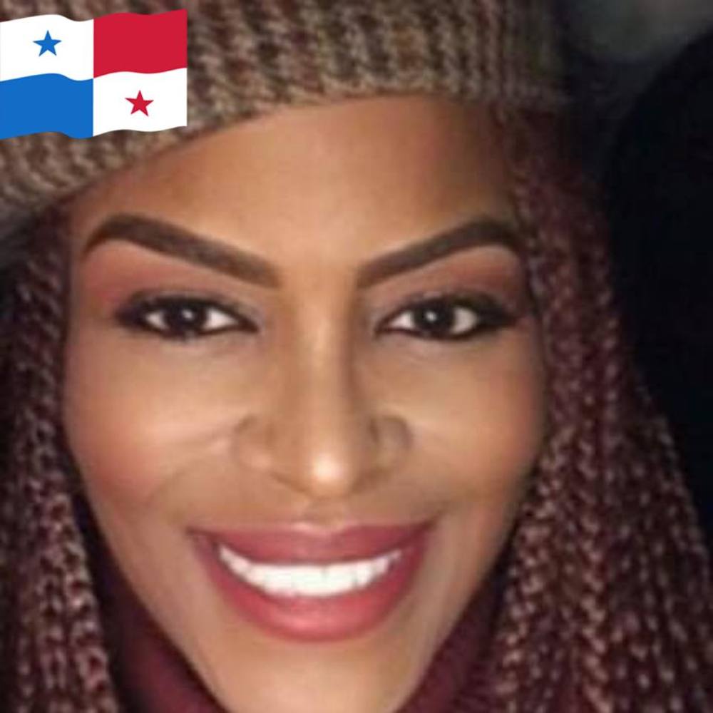 Meet your Posher, Maxine